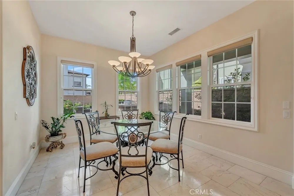 17441 Suffolk Lane Huntington Beach, CA 92649