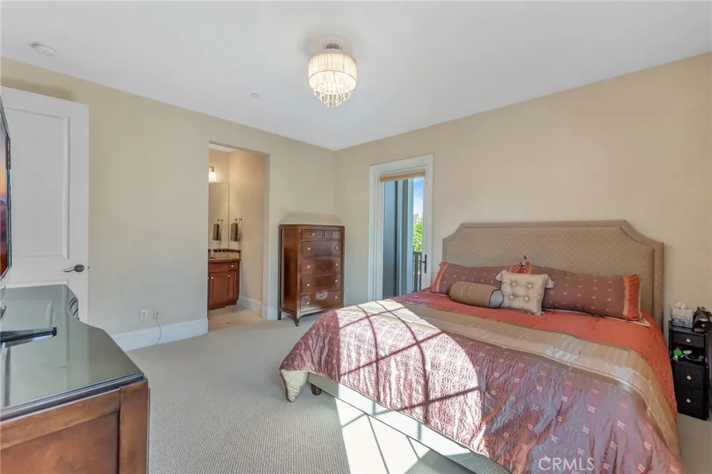 17441 Suffolk Lane Huntington Beach, CA 92649