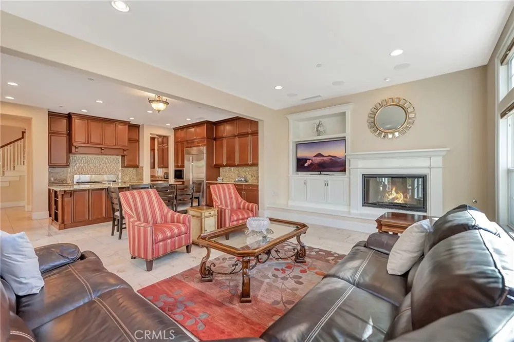 17441 Suffolk Lane Huntington Beach, CA 92649