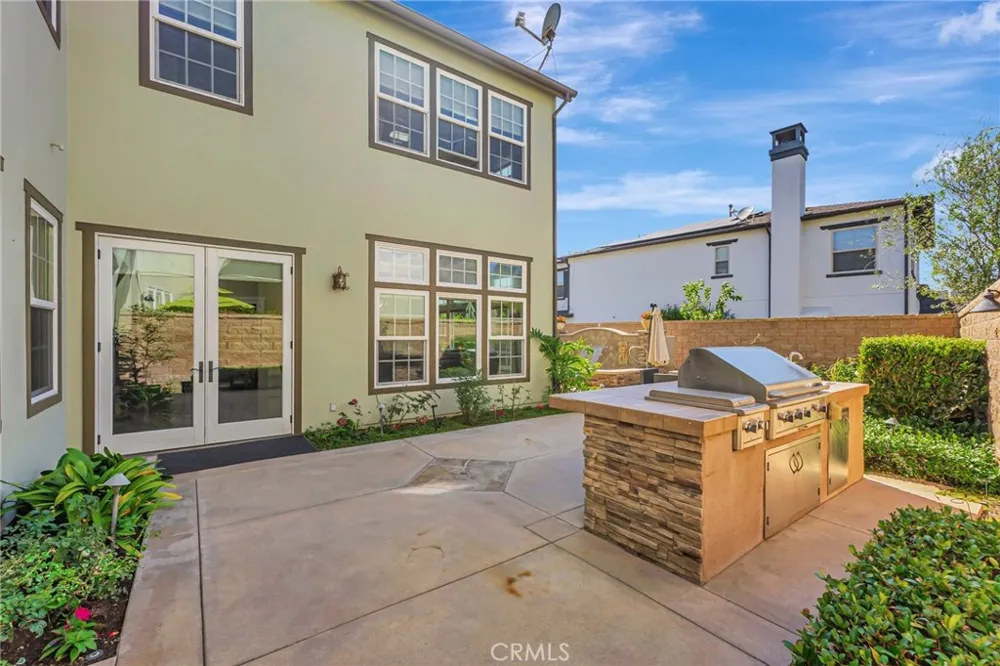 17441 Suffolk Lane Huntington Beach, CA 92649