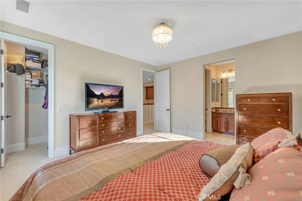 17441 Suffolk Lane Huntington Beach, CA 92649