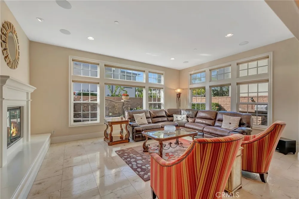 17441 Suffolk Lane Huntington Beach, CA 92649