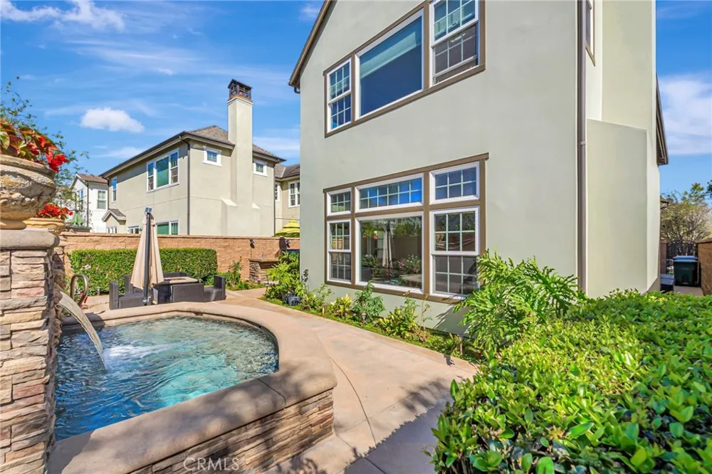 17441 Suffolk Lane Huntington Beach, CA 92649