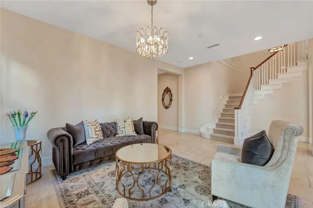 17441 Suffolk Lane Huntington Beach, CA 92649
