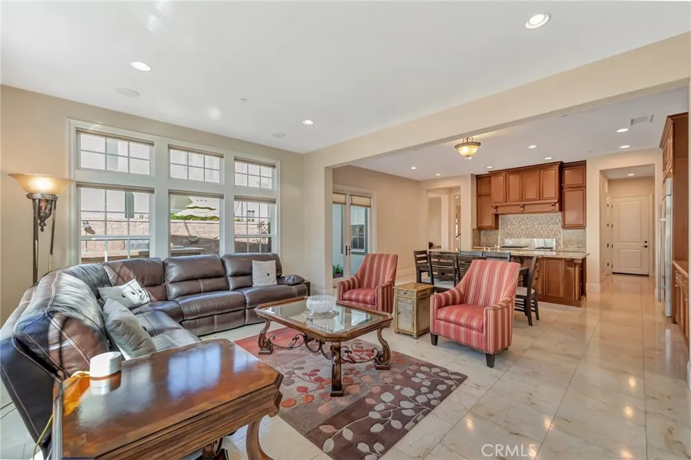17441 Suffolk Lane Huntington Beach, CA 92649