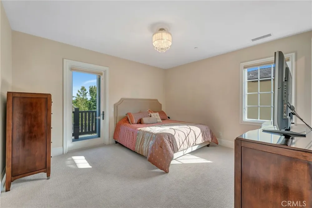 17441 Suffolk Lane Huntington Beach, CA 92649
