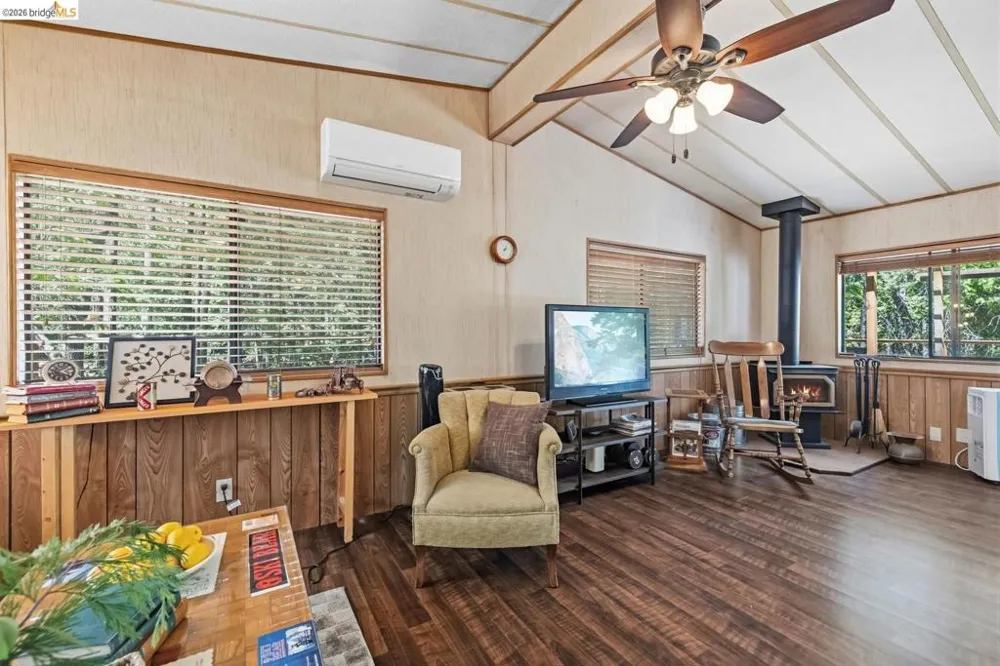 22748 Fuller RD Twain Harte, CA 95383