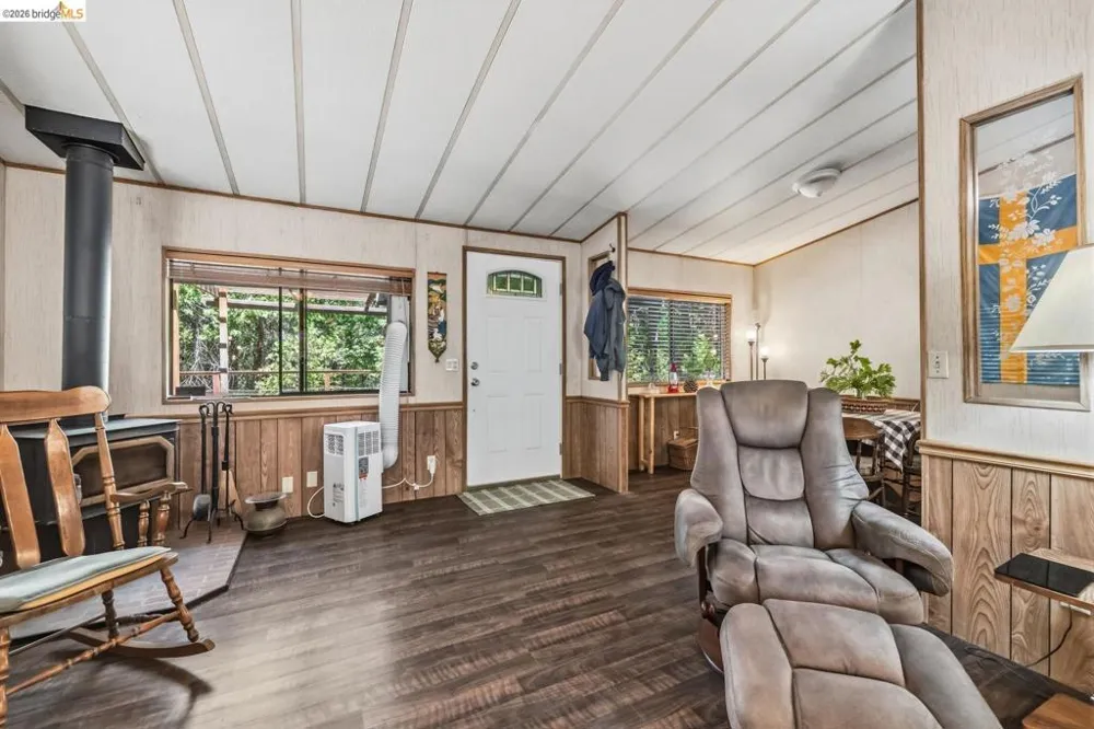 22748 Fuller RD Twain Harte, CA 95383