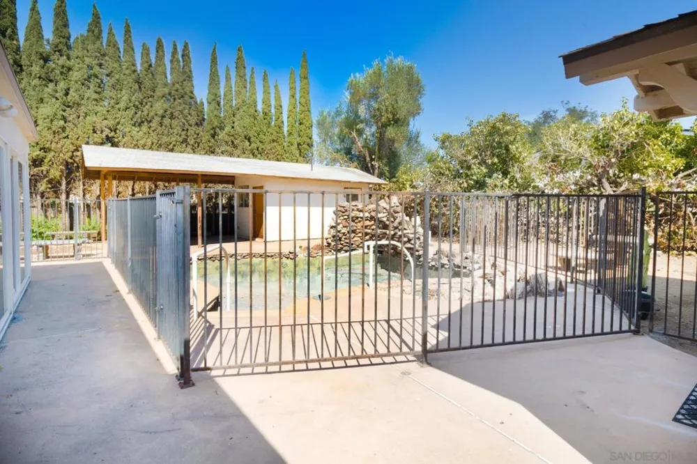 1460 E Lexington El Cajon, CA 92019