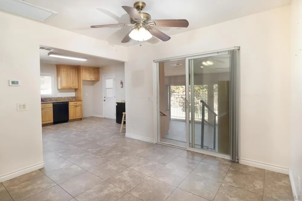 1460 E Lexington El Cajon, CA 92019