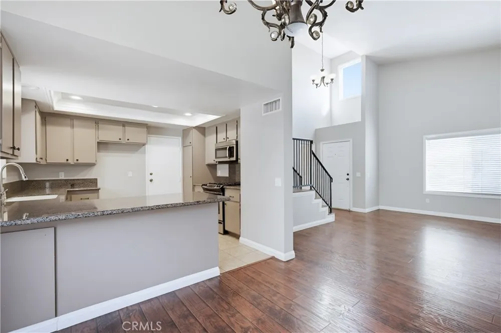 9896 Highland Rancho Cucamonga, CA 91737
