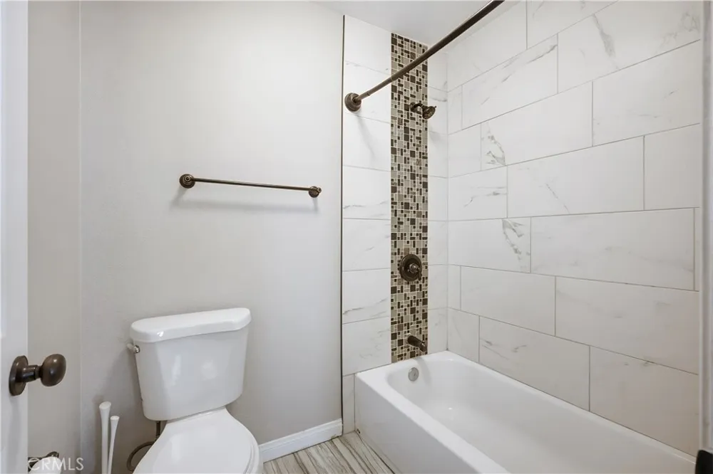 9896 Highland Rancho Cucamonga, CA 91737