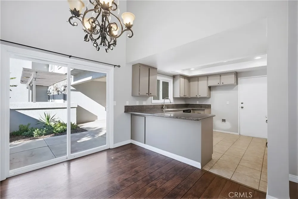9896 Highland Rancho Cucamonga, CA 91737