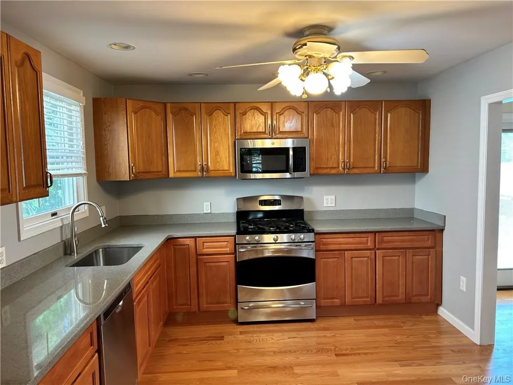 45 Holland Street Harrison, NY 10528
