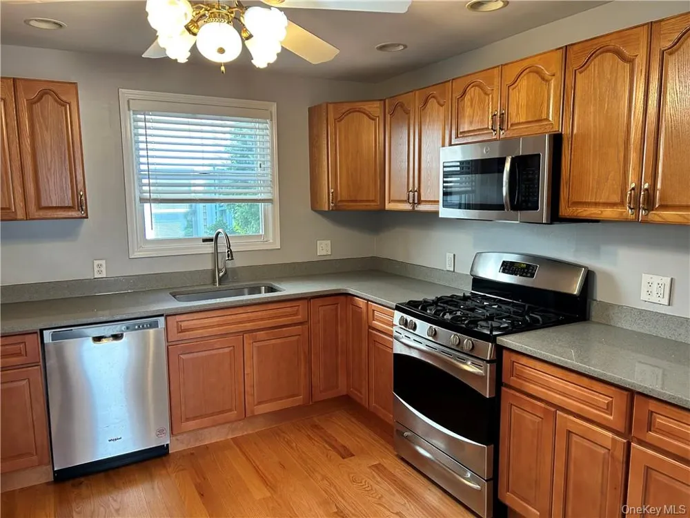 45 Holland Street Harrison, NY 10528
