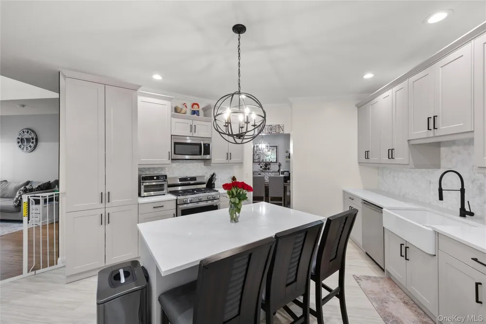 4 Sunflower Ridge Road South Setauket, NY 11720