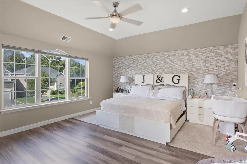 4 Sunflower Ridge Road South Setauket, NY 11720