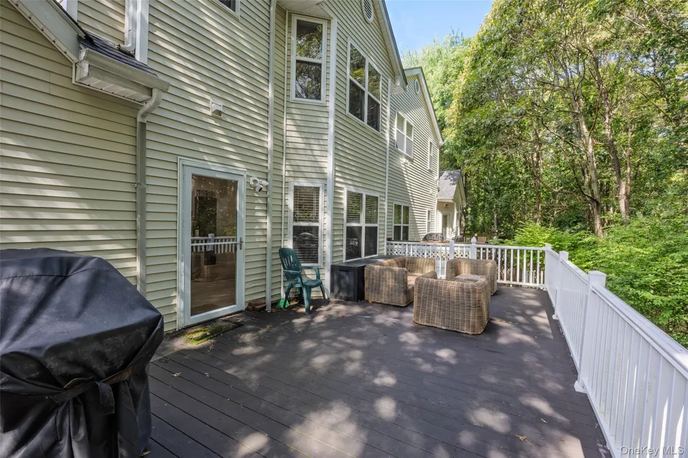 4 Sunflower Ridge Road South Setauket, NY 11720