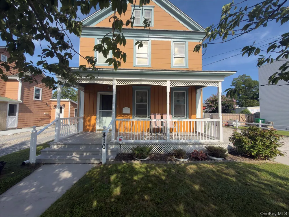 410 6th Street Greenport, NY 11944