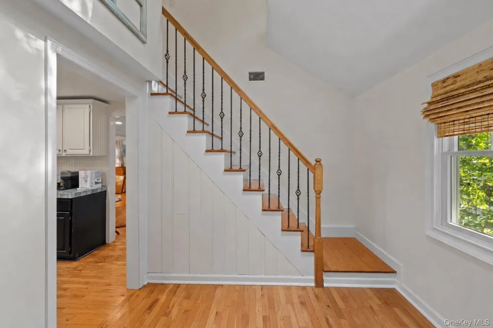 18 Walnut Avenue Setauket, NY 11733