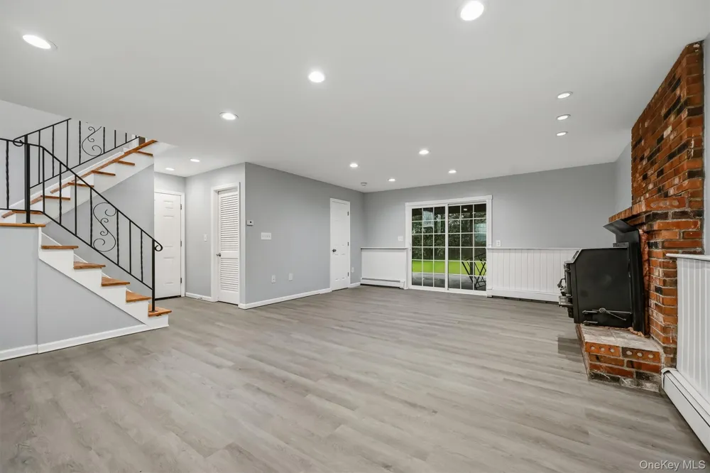 57 Keats Drive New Windsor, NY 12553
