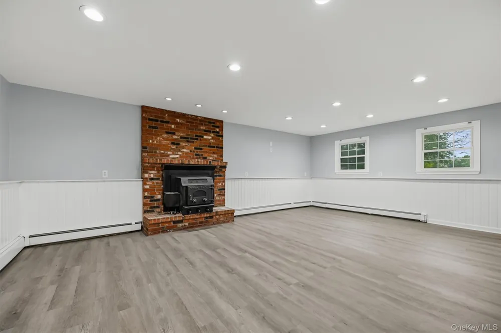 57 Keats Drive New Windsor, NY 12553