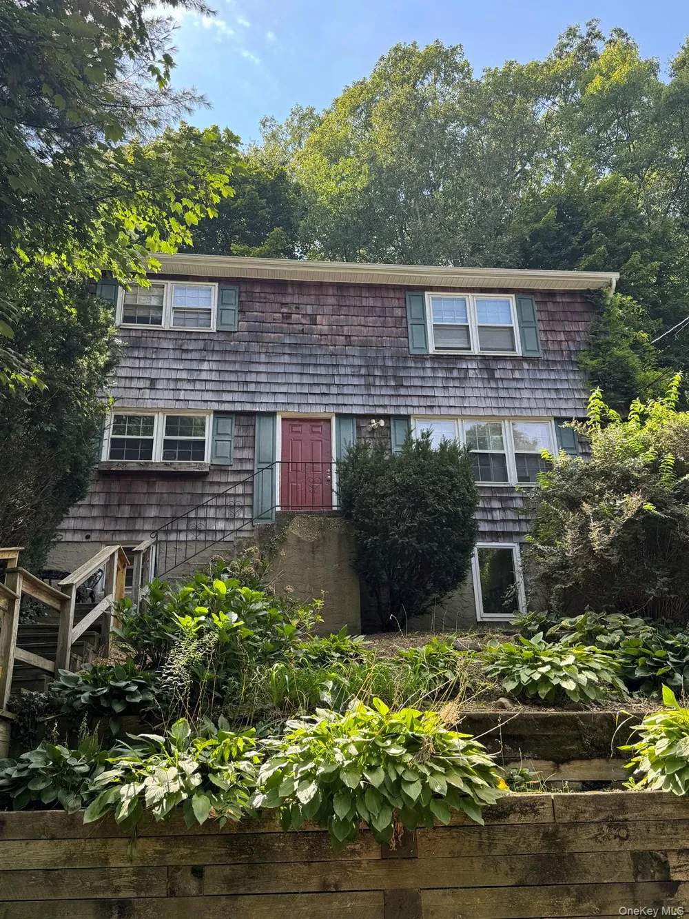 135 Waterside Avenue Northport, NY 11768