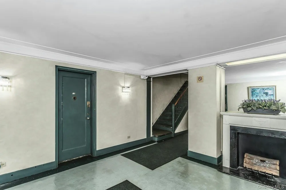 2600 Henry Hudson Parkway E #1D Bronx, NY 10463