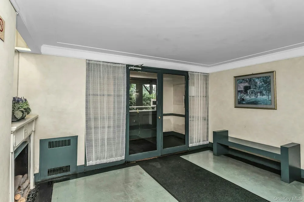 2600 Henry Hudson Parkway E #1D Bronx, NY 10463