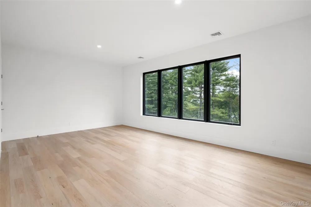 39 Mountain Lane Beacon, NY 12508