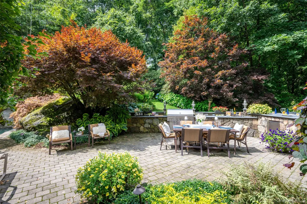 55 Old Logging Road Bedford, NY 10506