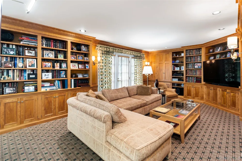 55 Old Logging Road Bedford, NY 10506