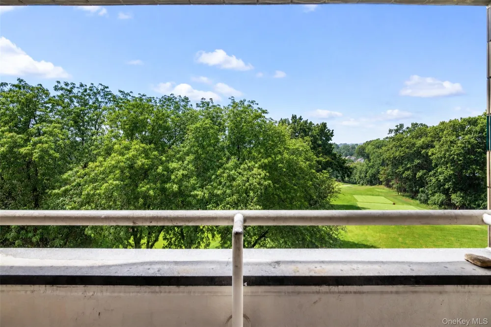 701 Pelham Road #5L New Rochelle, NY 10805