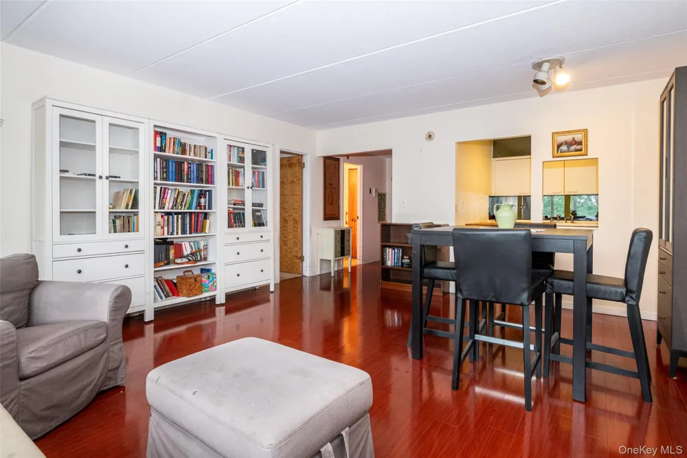701 Pelham Road #5L New Rochelle, NY 10805