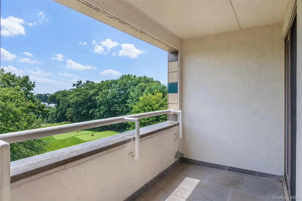 701 Pelham Road #5L New Rochelle, NY 10805