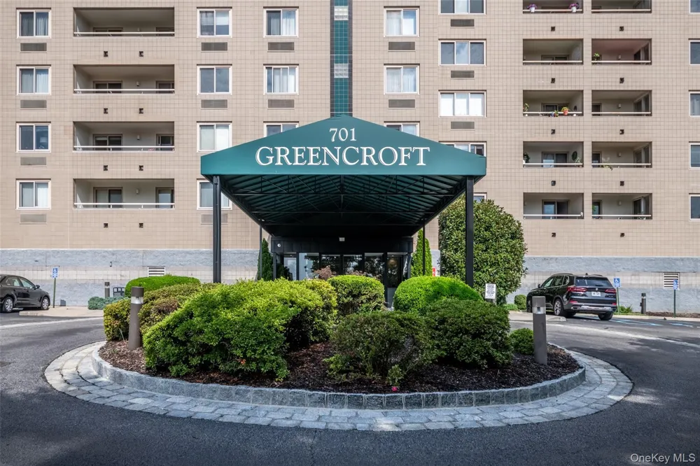 701 Pelham Road #5L New Rochelle, NY 10805