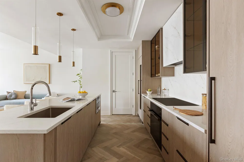 78-29 Austin Street #TH7 Forest Hills, NY 11375