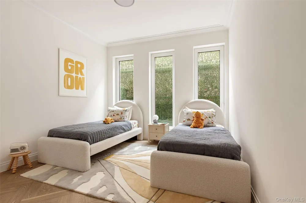 78-29 Austin Street #TH7 Forest Hills, NY 11375