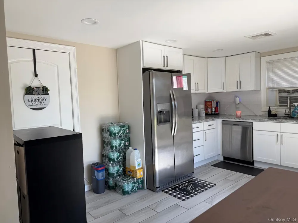 19 9th Avenue Huntington Station, NY 11746