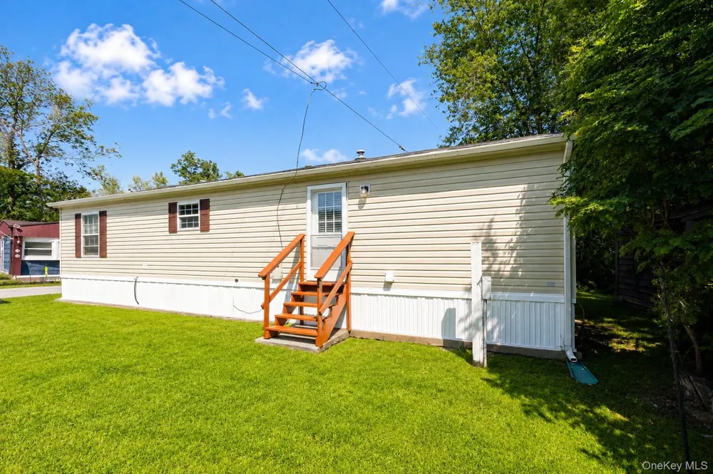 42 Feller Court Lagrangeville, NY 12603