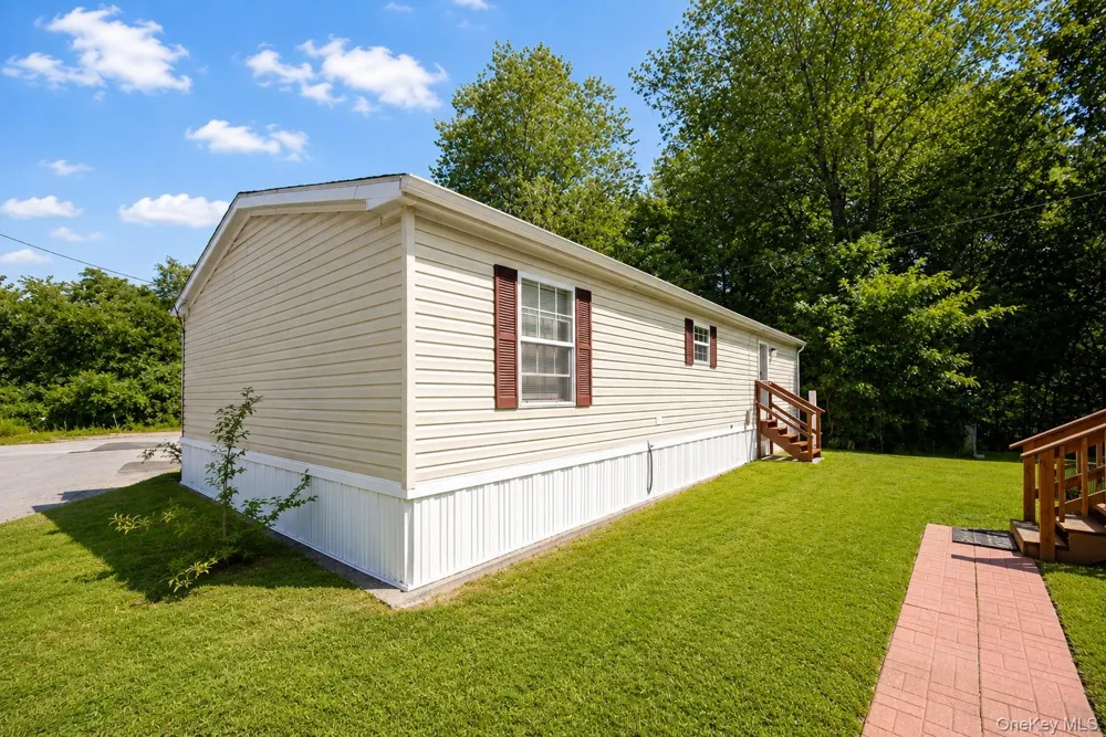 42 Feller Court Lagrangeville, NY 12603