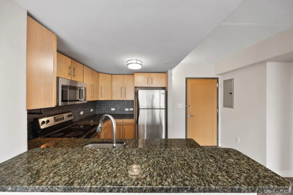 66 Main Street #816 Yonkers, NY 10701