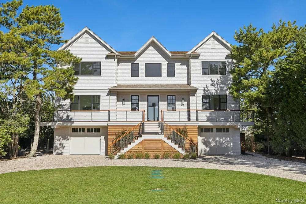 218 Dune Road Westhampton Beach, NY 11978