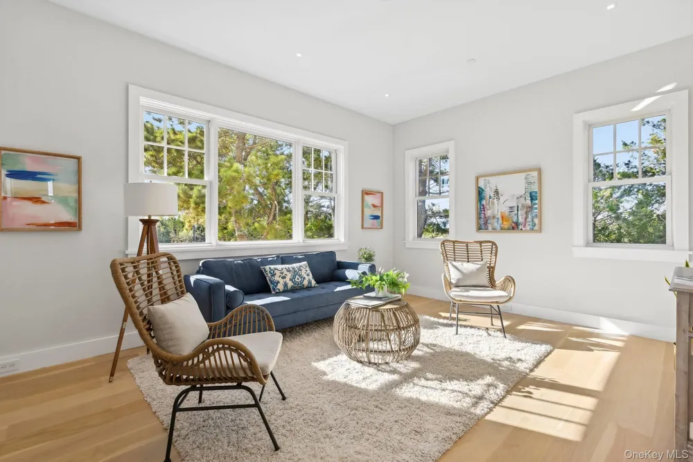218 Dune Road Westhampton Beach, NY 11978