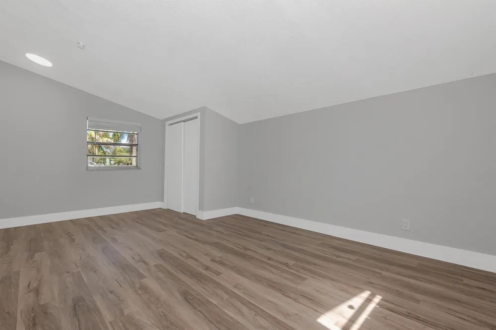 6720 SW 17TH STREET SW North Lauderdale, FL 33309