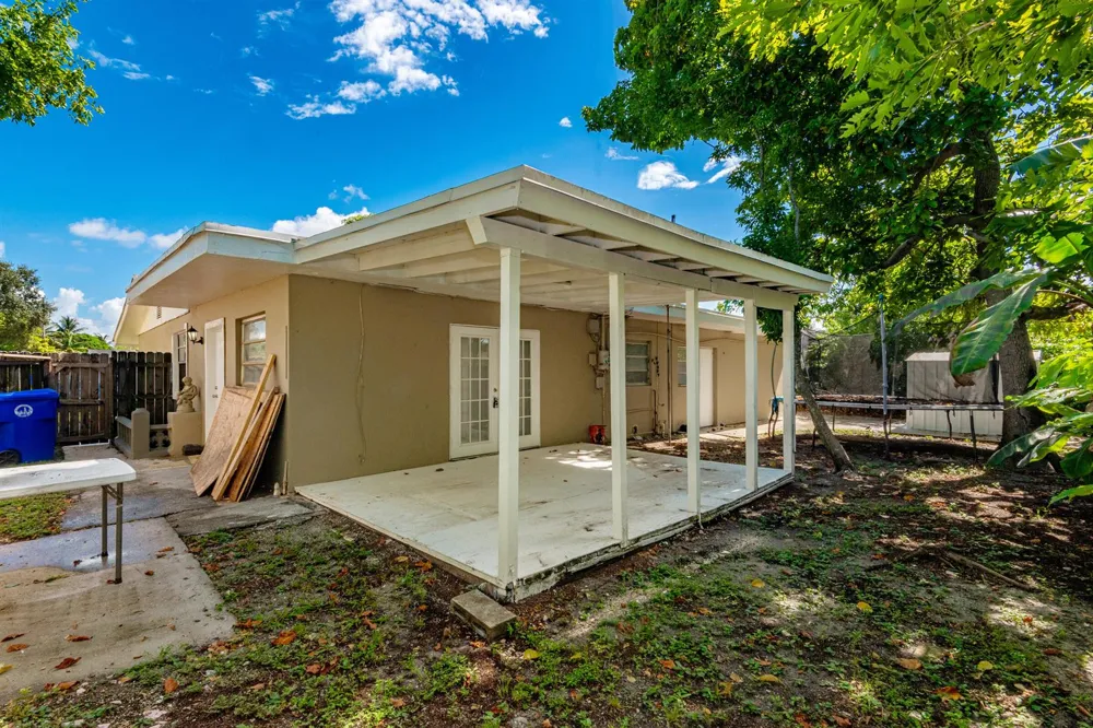 6720 SW 17TH STREET SW North Lauderdale, FL 33309