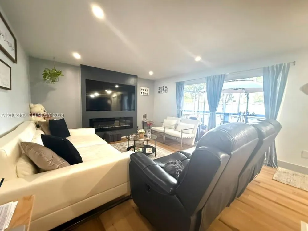 22184 Boca Rancho Dr #A Boca Raton, FL 33428