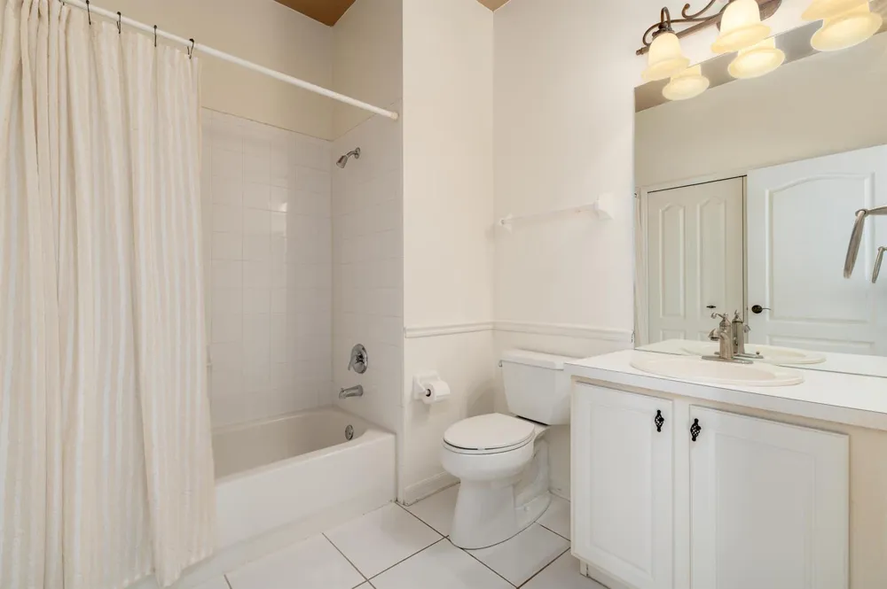 1676 SW Harbour Isles Circle #97 Port St. Lucie, FL 34986