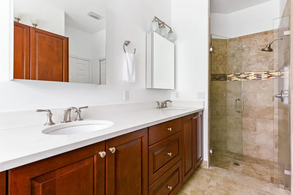 9142 BAY POINT CIRCLE West Palm Beach, FL 33411