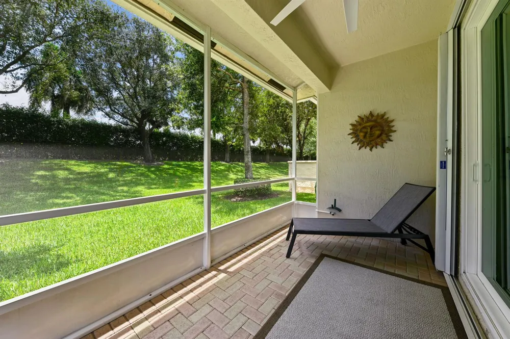 9142 BAY POINT CIRCLE West Palm Beach, FL 33411